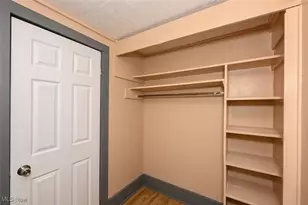 667 Elma St, Akron, OH 44310 - Photo 29