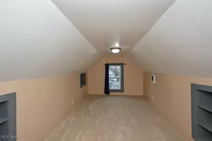 667 Elma St, Akron, OH 44310 - Photo 39