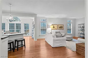 5251 Fairington Ave, Copley, OH 44321 - Photo 7