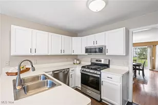 9026 Twin Hills Pkwy, Twinsburg, OH 44087 - Photo 13