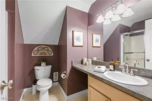 9026 Twin Hills Pkwy, Twinsburg, OH 44087 - Photo 23