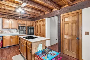 1556 Saxe Rd, Mogadore, OH 44260 - Photo 11