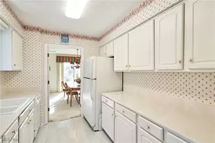 3384 S Smith Rd, Fairlawn, OH 44333 - Photo 3