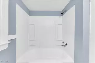 2206 Kenneth Ave, Loveland, OH 44109 - Photo 17