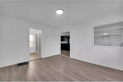 786 E 156th Street #Back, Loveland, OH 44110 - Photo 9