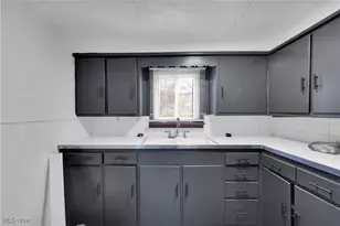 786 E 156th St, Loveland, OH 44110 - Photo 11