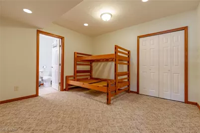 8487 Sandbridge Street NW, Massillon, OH 44646 - Photo 37