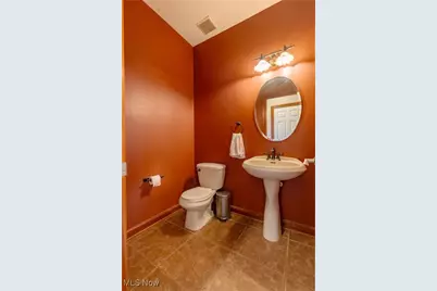 8487 Sandbridge Street NW, Massillon, OH 44646 - Photo 23