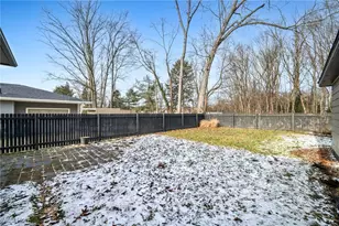 1171 Jason Ave, Akron, OH 44314 - Photo 43