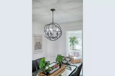 16904 Invermere Avenue, Loveland, OH 44128 - Photo 9