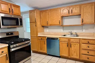 707 Vermont Dr, Lorain, OH 44052 - Photo 5