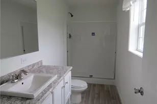 2665 Eagle Point Dr, Madison, OH 44057 - Photo 7