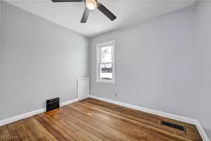 1078 Lindsay Ave, Akron, OH 44306 - Photo 19