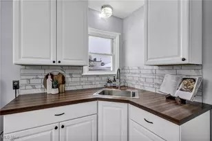 1078 Lindsay Ave, Akron, OH 44306 - Photo 11