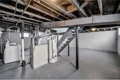 1078 Lindsay Avenue, Akron, OH 44306 - Photo 33