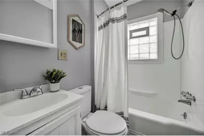 1078 Lindsay Avenue, Akron, OH 44306 - Photo 17