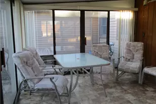 490 Mapleview Dr, Green Hills, OH 44131 - Photo 41