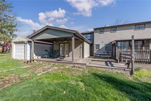 490 Mapleview Dr, Green Hills, OH 44131 - Photo 39