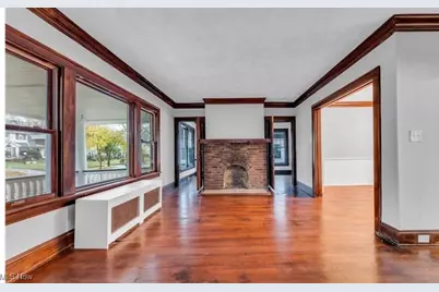 3175 Sycamore Road, Cleveland Heights, OH 44118 - Photo 3