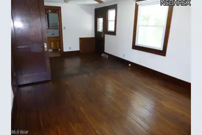 751 E Main Street, Ravenna, OH 44266 - Photo 13