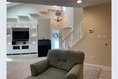 772 Wildberry Circle, Avon Lake, OH 44012 - Photo 3