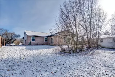 398 Crestview Avenue, Akron, OH 44320 - Photo 41