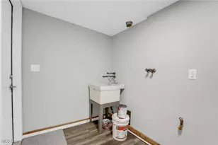 8031 Munson Rd, Mentor, OH 44060 - Photo 23