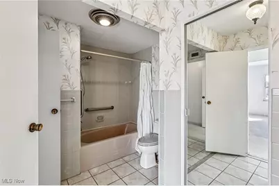 275 N Portage Path #7g, Akron, OH 44303 - Photo 17