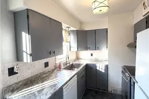 3719 Brightway St, Weirton, WV 26062 - Photo 7