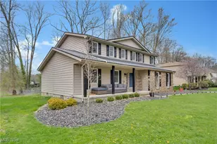 858 Squirrel Hill Dr, Boardman, OH 44512 - Photo 3