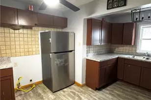 2191 W 100th St, Loveland, OH 44102 - Photo 5