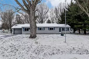 10645 Wilma Ave NE, Alliance, OH 44601 - Photo 3