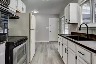 10645 Wilma Ave NE, Alliance, OH 44601 - Photo 13