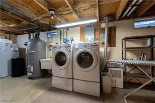 697 Redwood Dr, Canal Fulton, OH 44614 - Photo 23