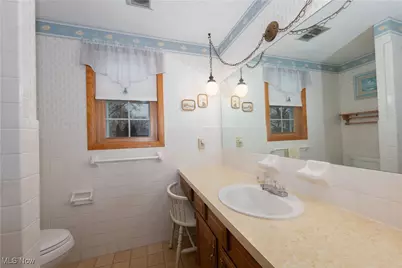 697 Redwood Drive, Canal Fulton, OH 44614 - Photo 17