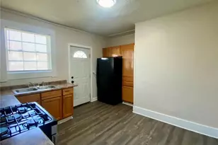 39 Brown St, Barberton, OH 44203 - Photo 3