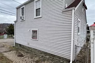 511 Catawba St, Martins Ferry, OH 43935 - Photo 5