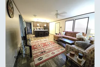 268 Westwoods Street, Amherst, OH 44001 - Photo 5