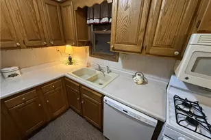 937 3rd St SW, New Philadelphia, OH 44663 - Photo 9