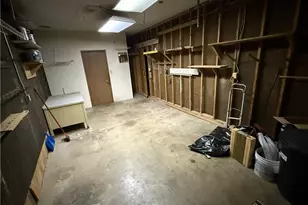 937 3rd St SW, New Philadelphia, OH 44663 - Photo 27