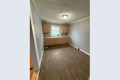 714 Chester Street, Zanesville, OH 43701 - Photo 11