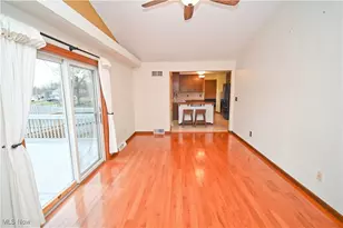 583 Wyndclift Cir, Austintown, OH 44515 - Photo 17