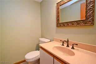 583 Wyndclift Cir, Austintown, OH 44515 - Photo 21