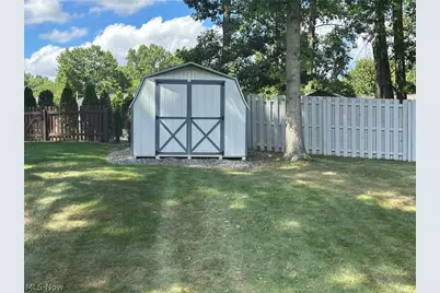 583 Wyndclift Circle, Austintown, OH 44515 - Photo 47