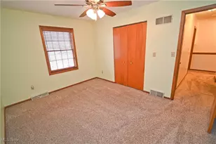 583 Wyndclift Cir, Austintown, OH 44515 - Photo 27