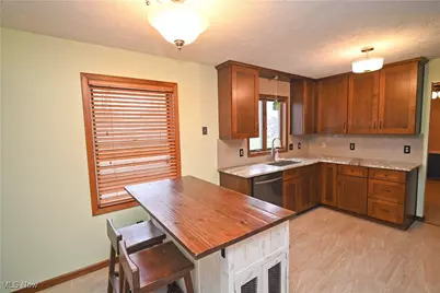 583 Wyndclift Circle, Austintown, OH 44515 - Photo 15