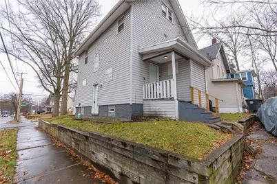 985 Bloomfield Avenue, Akron, OH 44302 - Photo 3