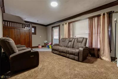 985 Bloomfield Avenue, Akron, OH 44302 - Photo 5