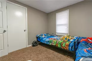 985 Bloomfield Ave, Akron, OH 44302 - Photo 19