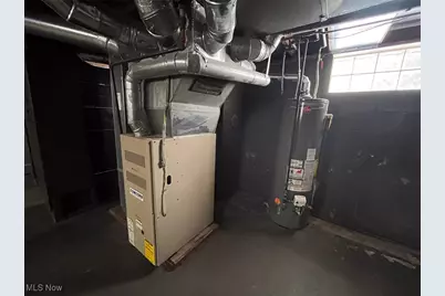 1595 Redwood Avenue, Akron, OH 44301 - Photo 13